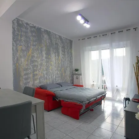 Di Lecco - Parcheggio Gratuito - Stazione Ferroviaria Apartamento *