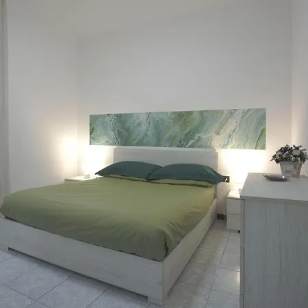 Di Lecco - Parcheggio Gratuito - Stazione Ferroviaria Appartement Calolziocorte