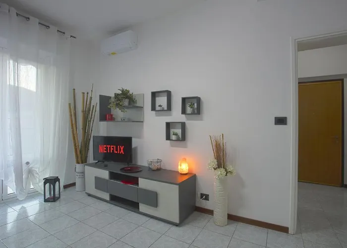 アパート Di Lecco - Parcheggio Gratuito - Stazione Ferroviaria *