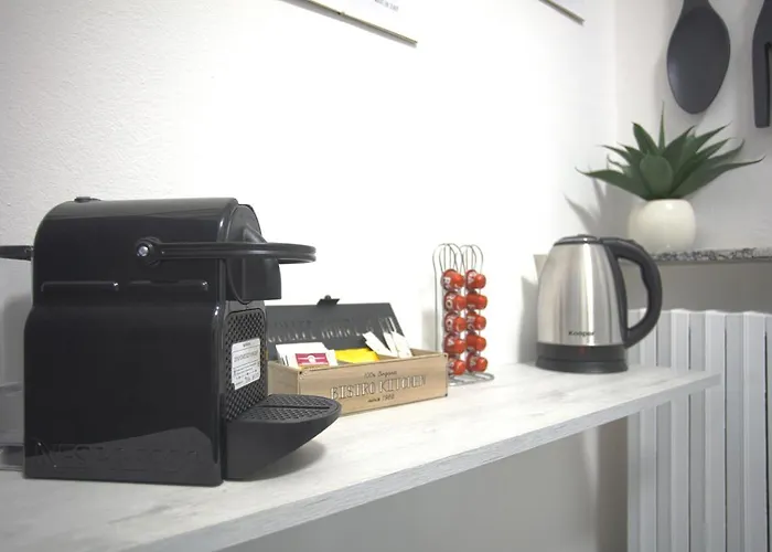 Di Lecco - Parcheggio Gratuito - Stazione Ferroviaria カロルツィオコルテ