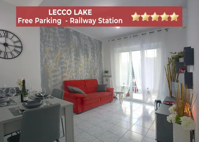 Di Lecco - Parcheggio Gratuito - Stazione Ferroviaria アパート
